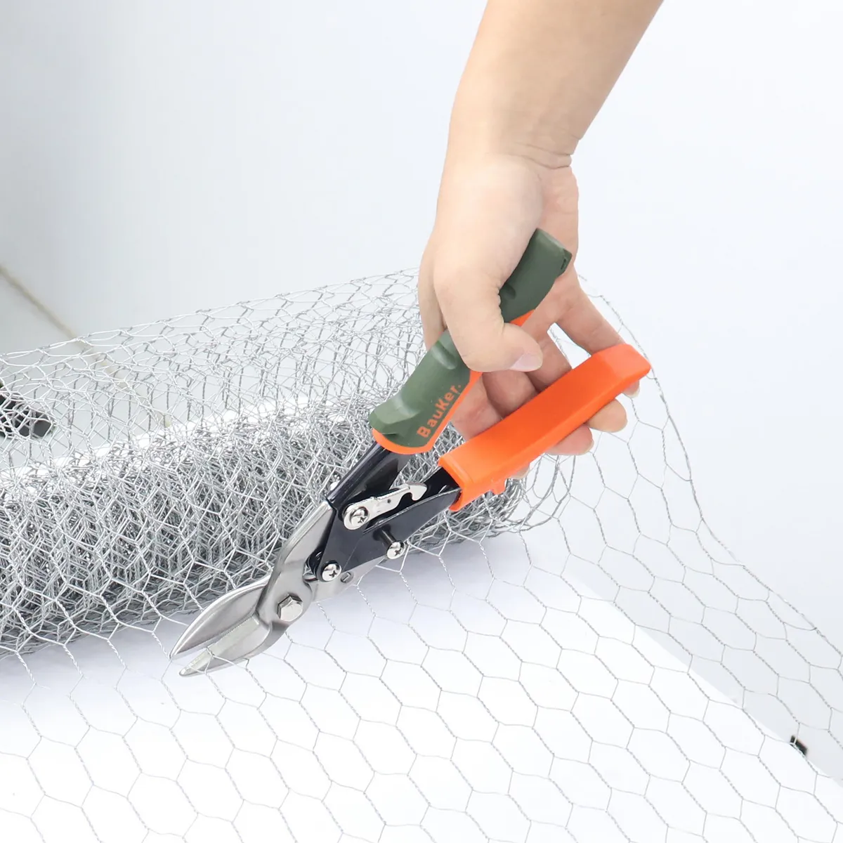 BAUKER - Tijera hojalatera 10" acero