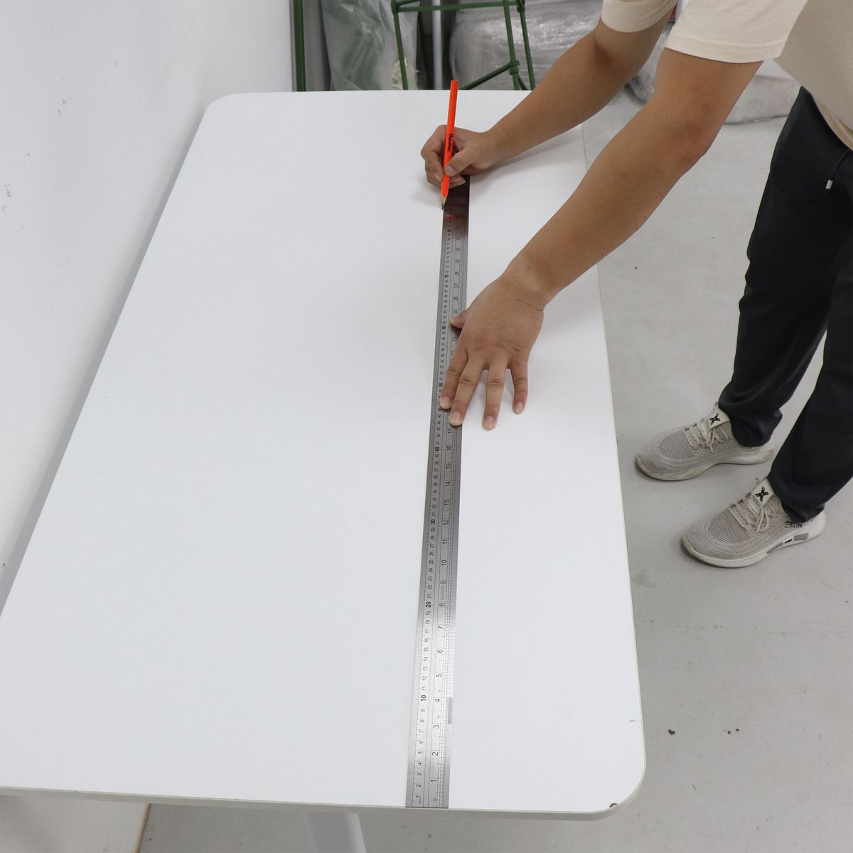 BAUKER - Regla 100 mm 40" Acero Inoxidable