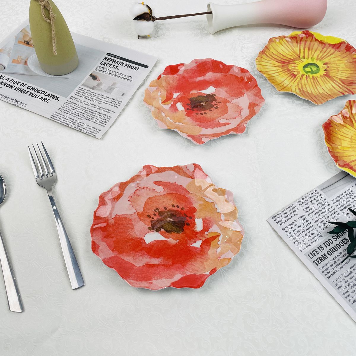 JUST HOME COLLECTION - Plato melamina flor 19x17,6 cm rosa