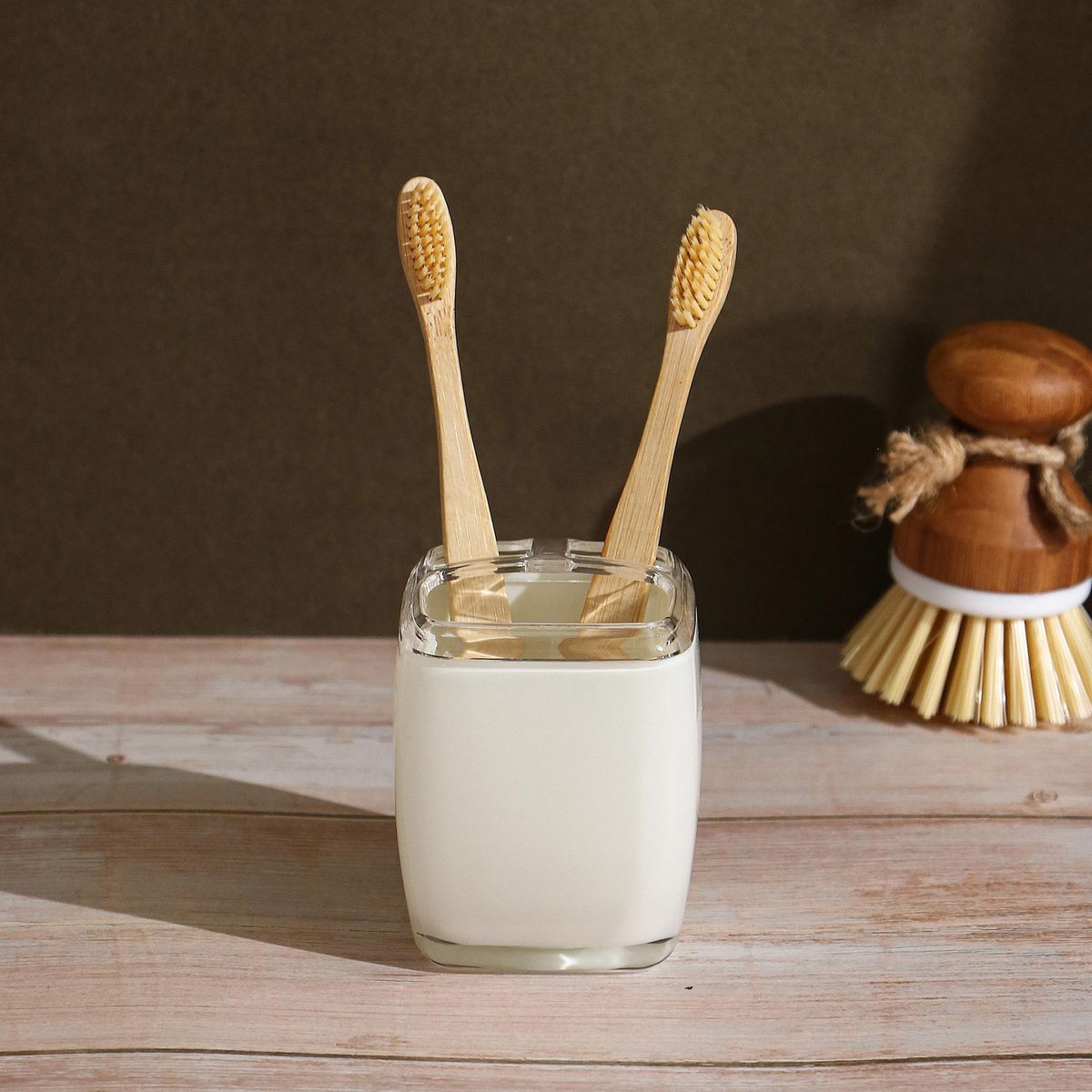 JUST HOME COLLECTION - Portacepillo Cubibeige