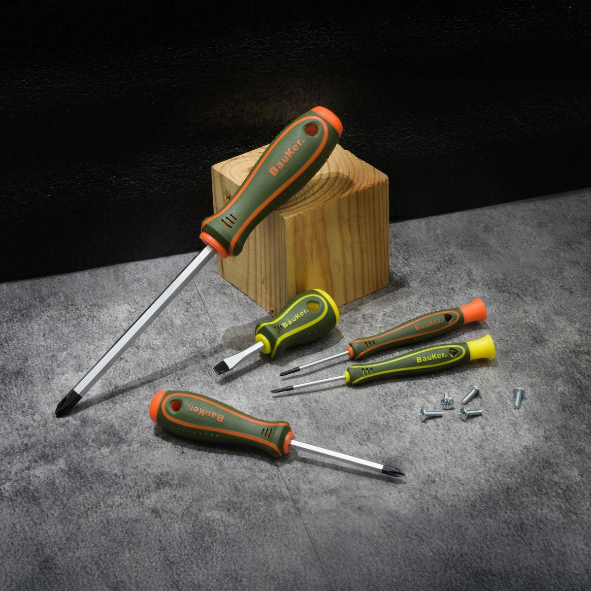 BAUKER - Destornillador Paleta 150 mm N3