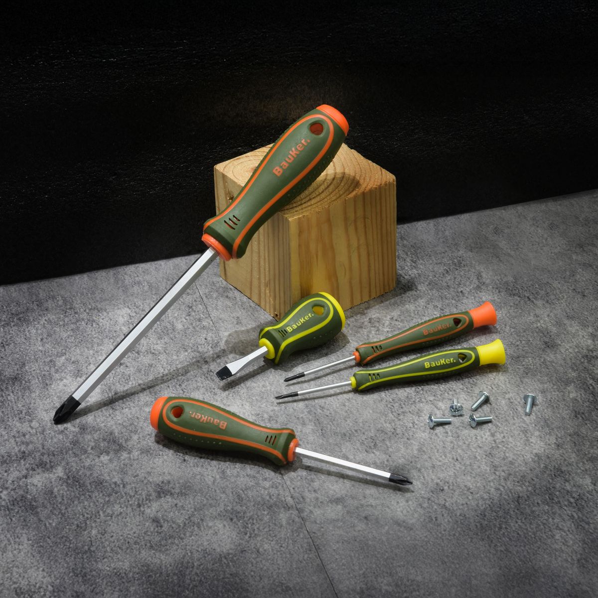 BAUKER - Destornillador Pala 150mm N8