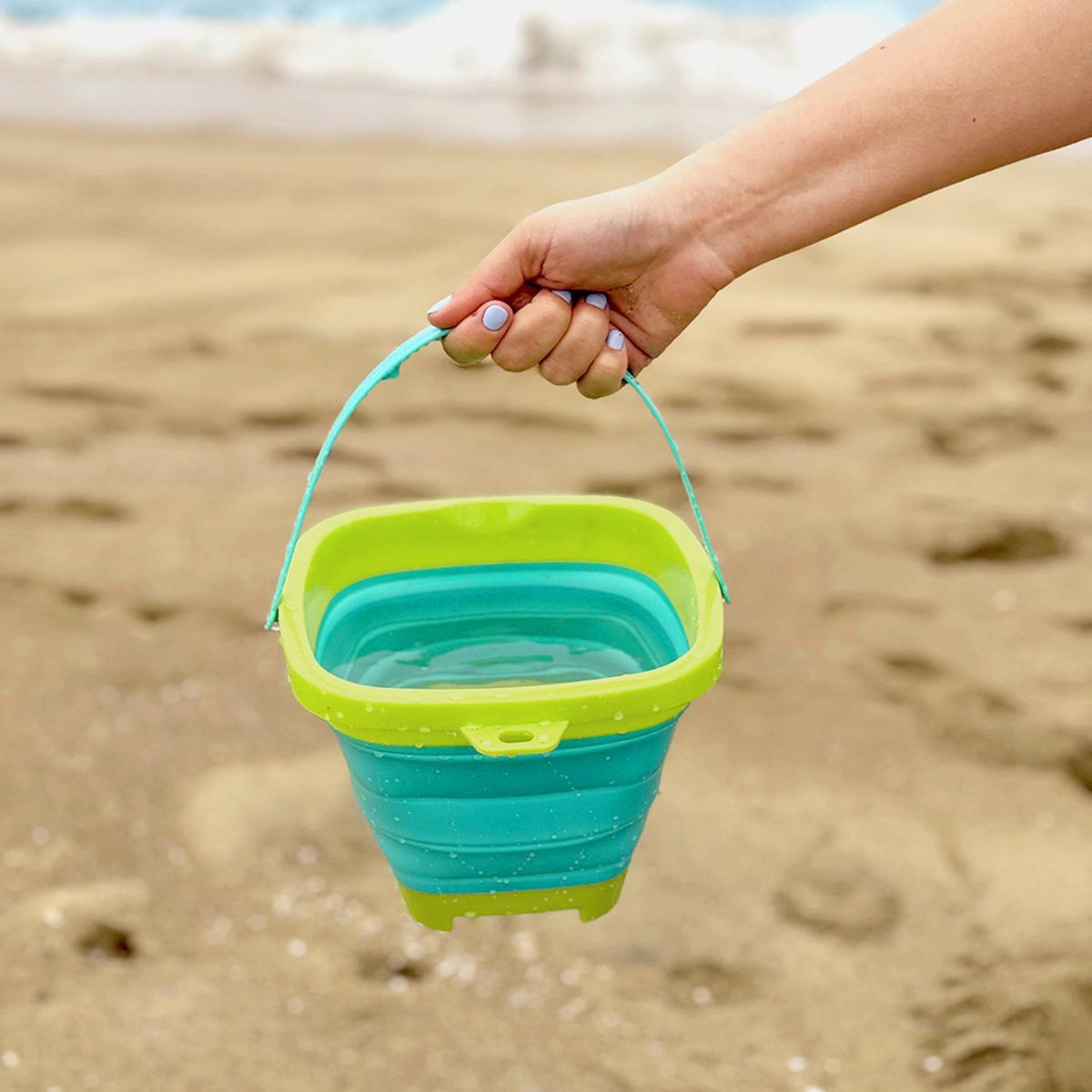 KLIMBER - Balde Plegable 2 Litros 20x15.7x20.5 cm Azul/Verde Desde 3 años