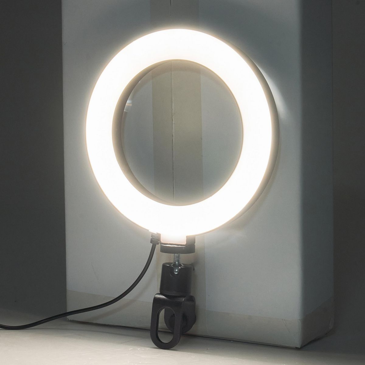 JUST HOME COLLECTION - Aro de Luz Clip Negro 3.5x25 cm