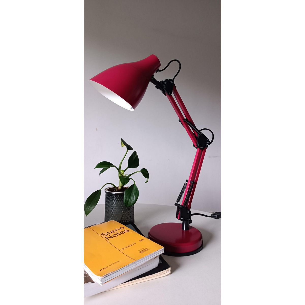 CASA BONITA - Lámpara de Escritorio Artic Rojo 15.5x48 cm