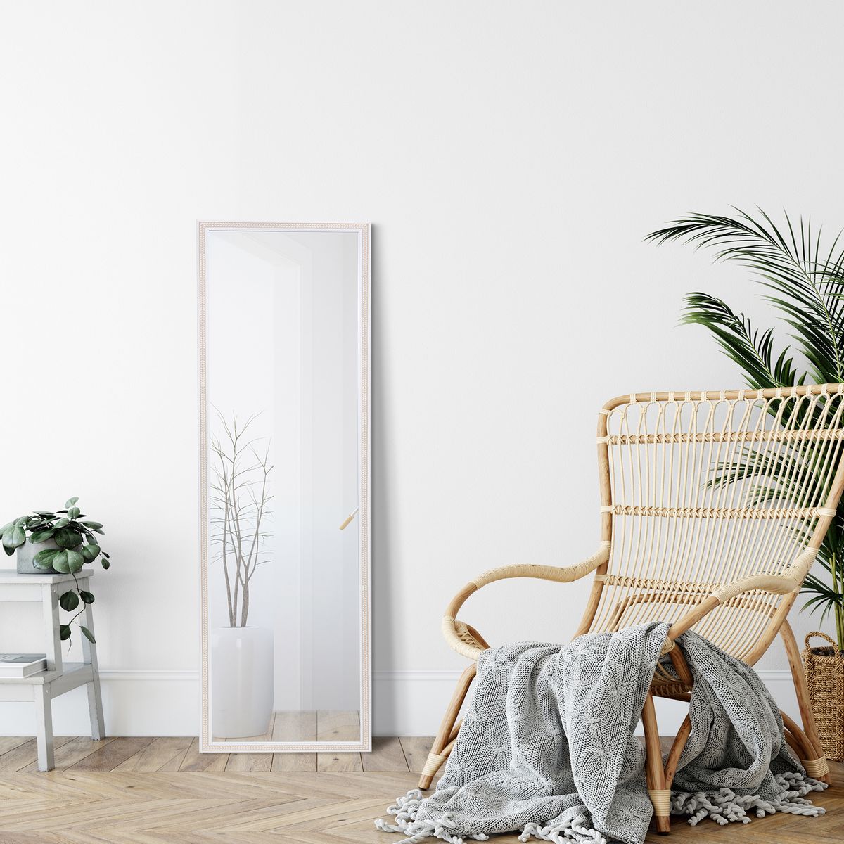 JUST HOME COLLECTION - Espejo Decorativo Forma Rectangular 125.7x34.2 cm Dorado Carved