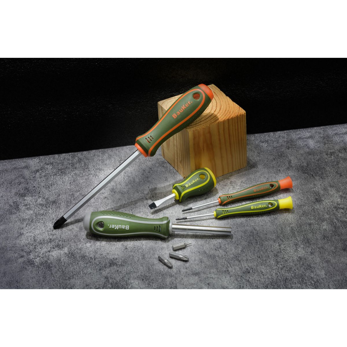 BAUKER - Destornillador Plano #5 75 mm