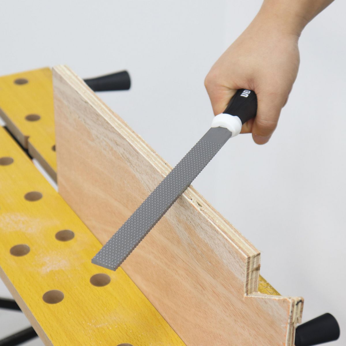 UBERMANN - Escofina plana 8" acero