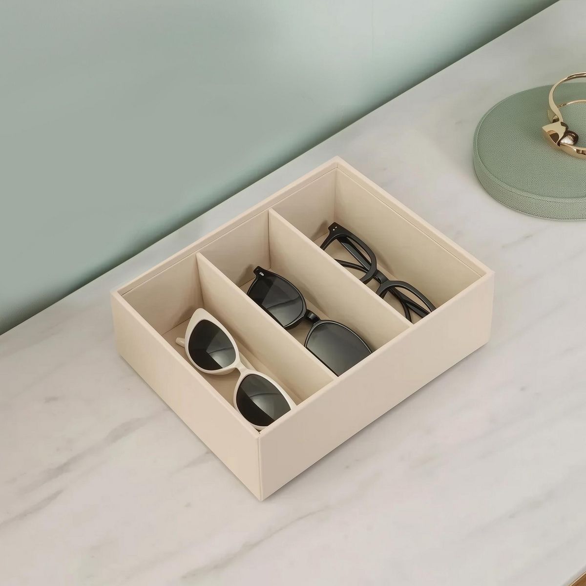 JUST HOME COLLECTION - Caja de Organizador de Lentes 24.5x9x18.5 cm Beige