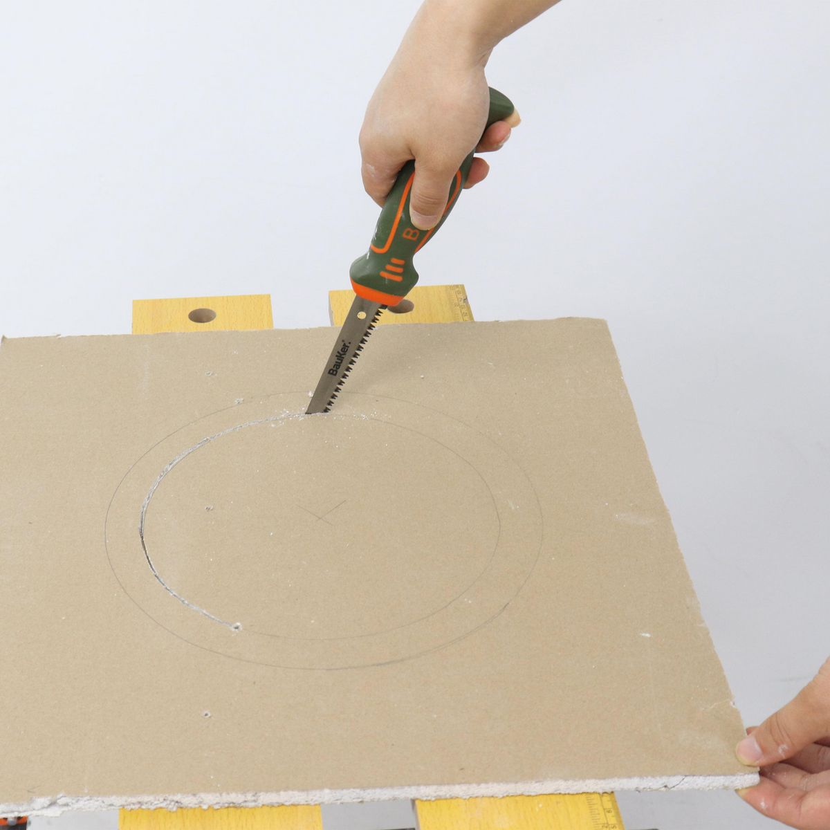 BAUKER - Serrucho 6"