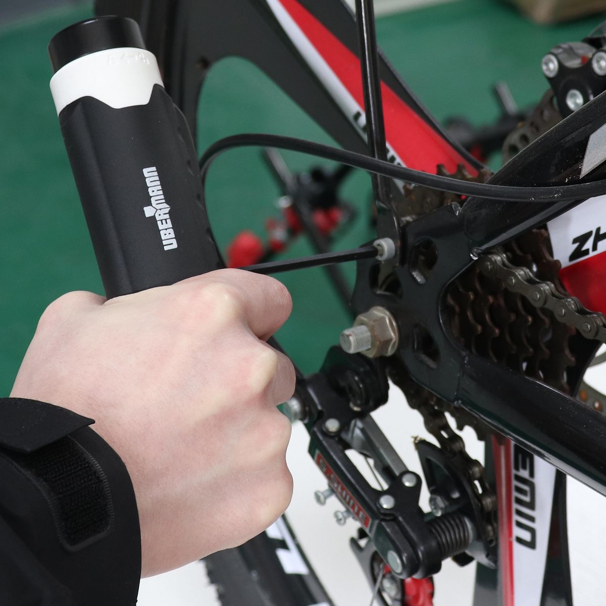 UBERMANN - Set pz 12 x SAE