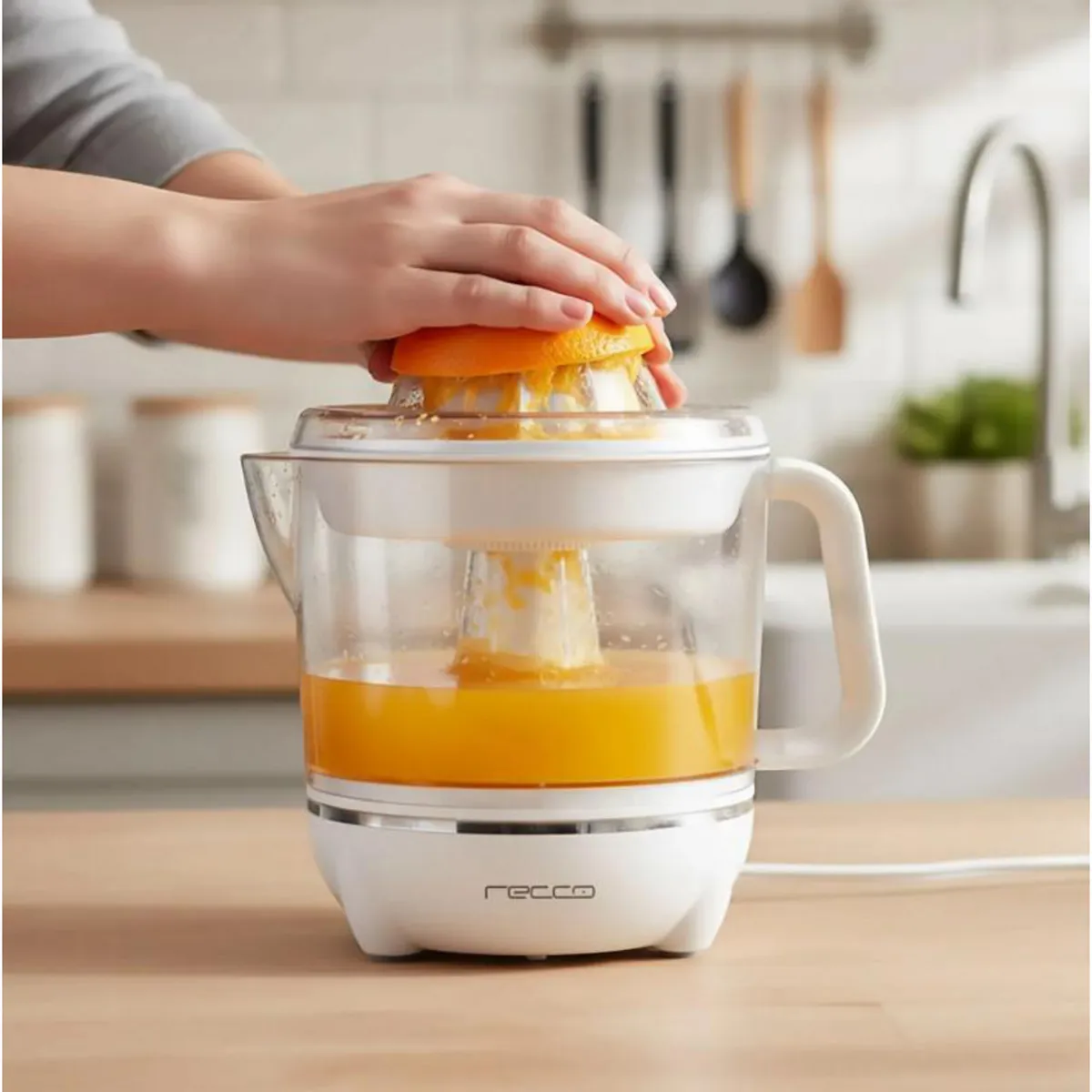 RECCO - Exprimidor 25 W REXP-2507