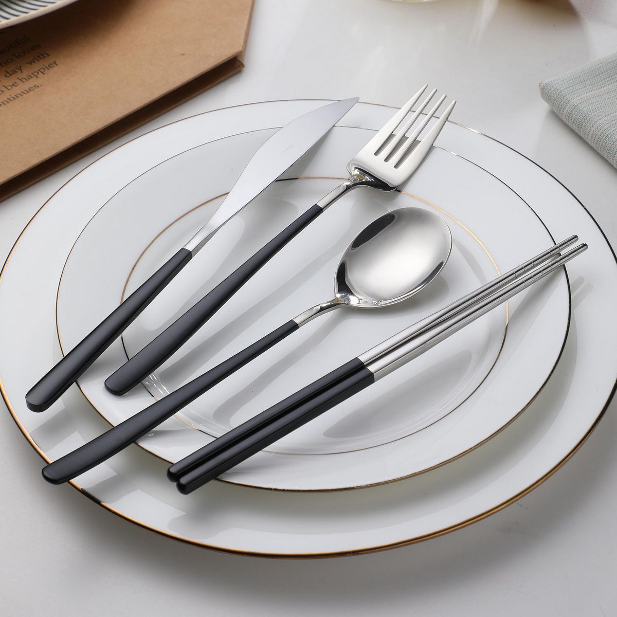 JUST HOME COLLECTION - Juego de Cubiertos 4 piezas con estuche