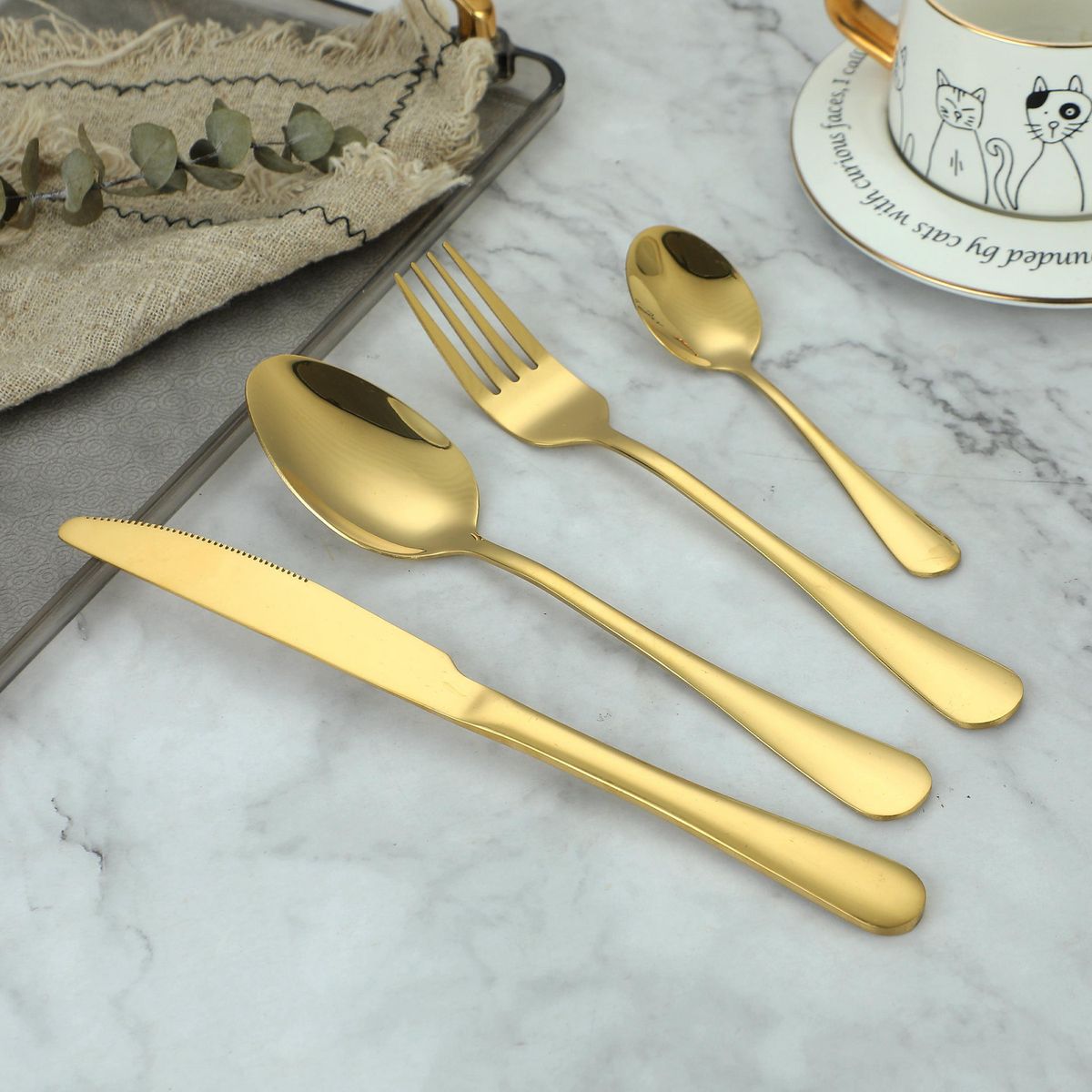 JUST HOME COLLECTION - Juego de Cubiertos 40 piezas Dorado con Maleta