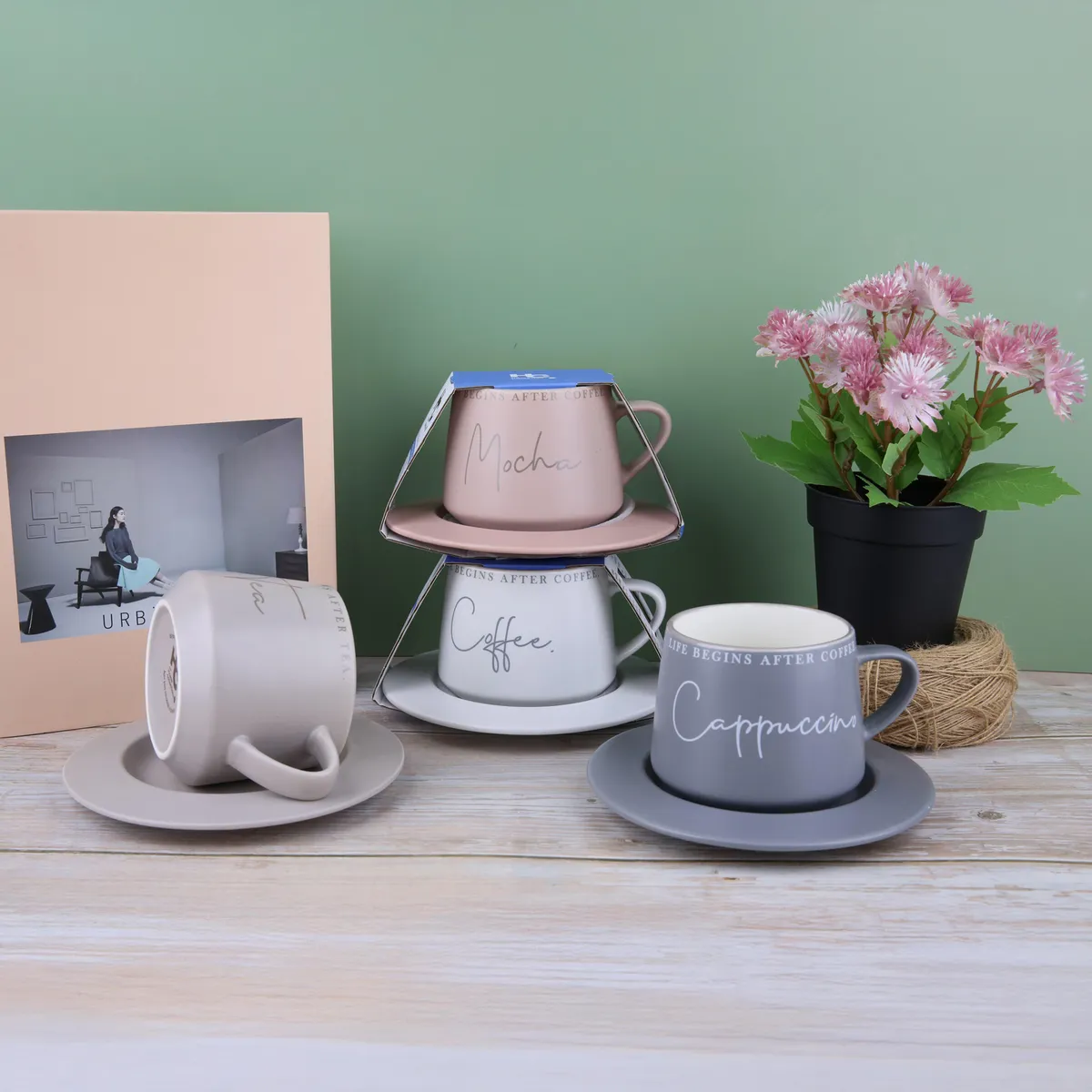 JUST HOME COLLECTION - Taza 320 ml + platillo colores surtidos