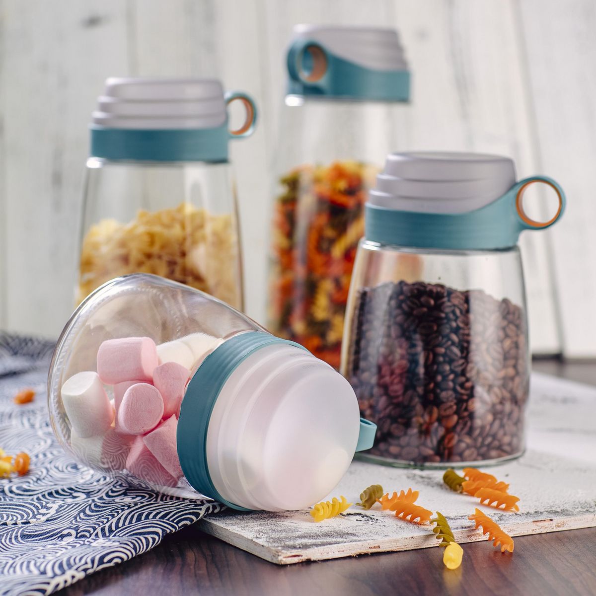 JUST HOME COLLECTION - Frasco con Tapa Medidora Vidrio 2.2 l