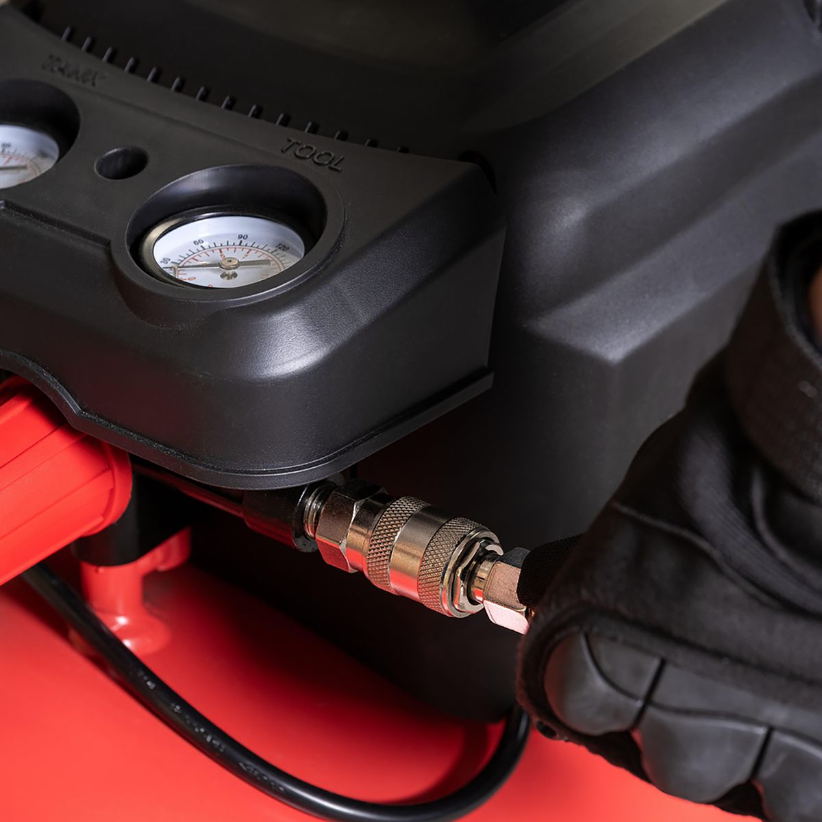 KARSON - Compresor de Aire Portátil sin Aceite 1.7 HP 24 Litros 0202456