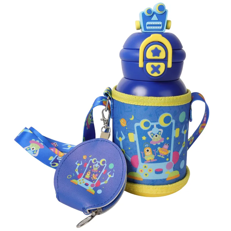 JUST HOME COLLECTION - Botella 550 ml con correa robot