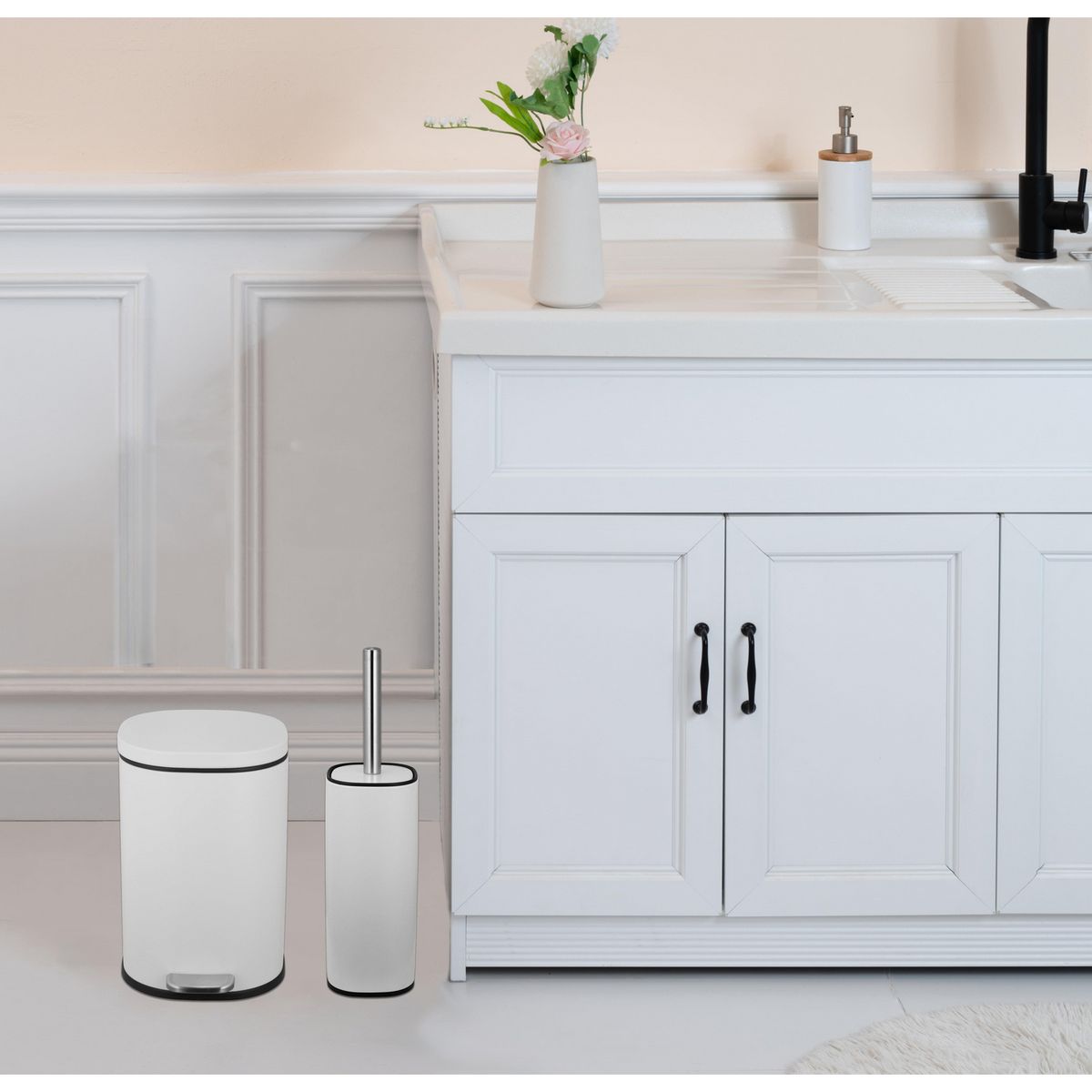 JUST HOME COLLECTION - Set Papelera+Escobillon 5 Litros Metal Blanco