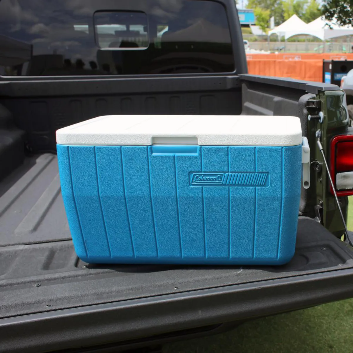 COLEMAN - Combo Cooler 45 l + 8 l + jarro azul