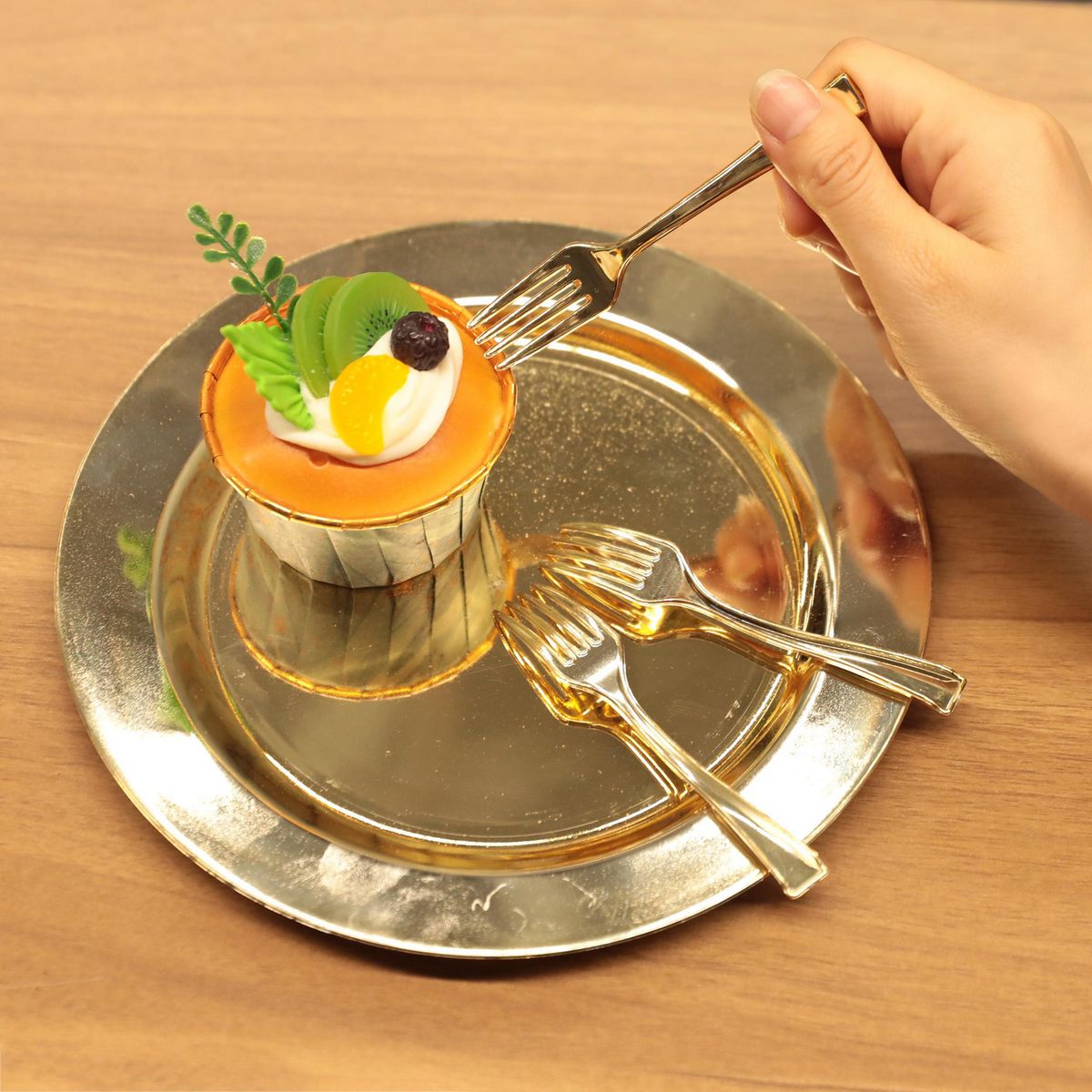 JUST HOME COLLECTION - Set 24 Tenedores Plástico Dorado