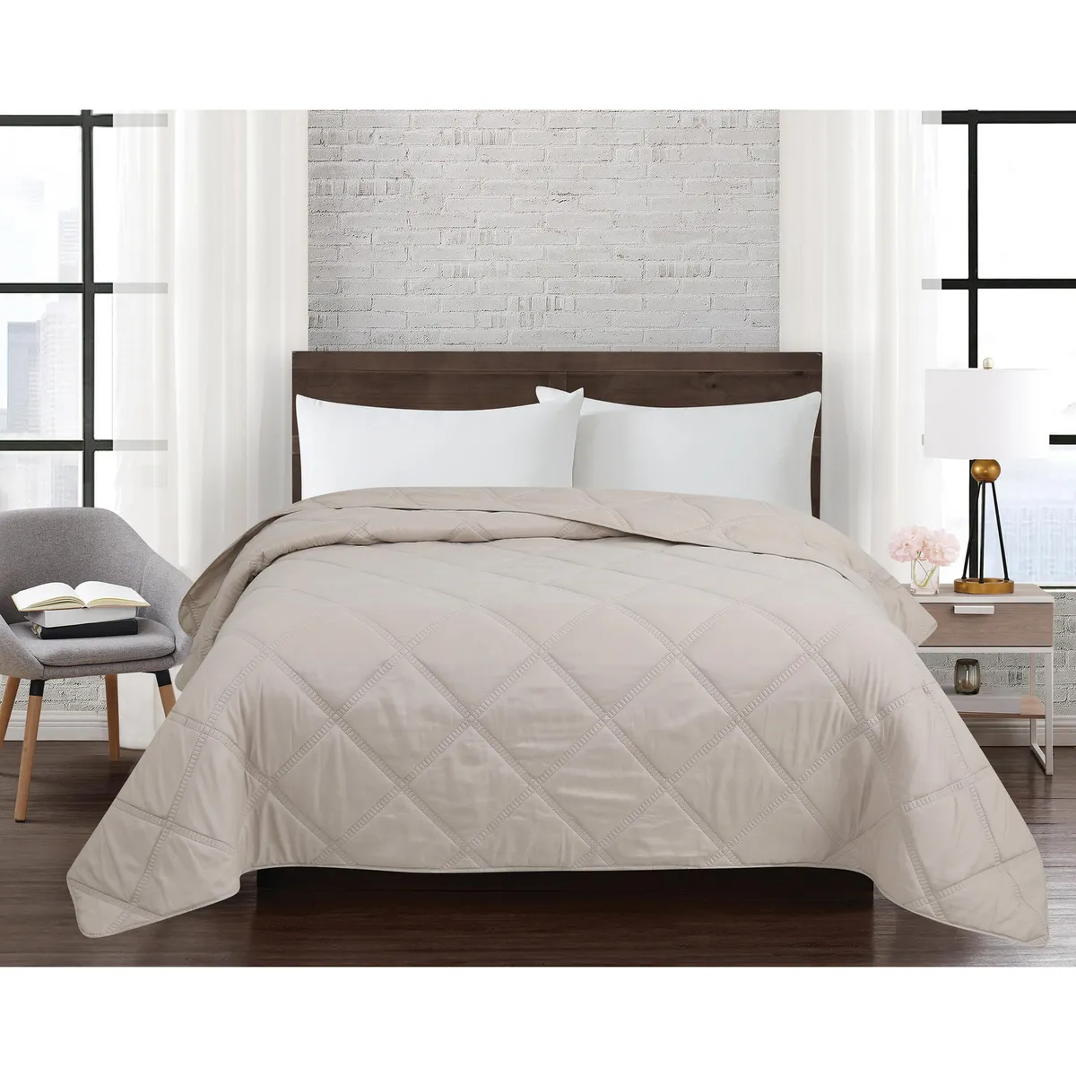 Cubrecama Quilt 1.5 plazas Unicolor Cuadros, marca JUST HOME COLLECTION - Foto Principal