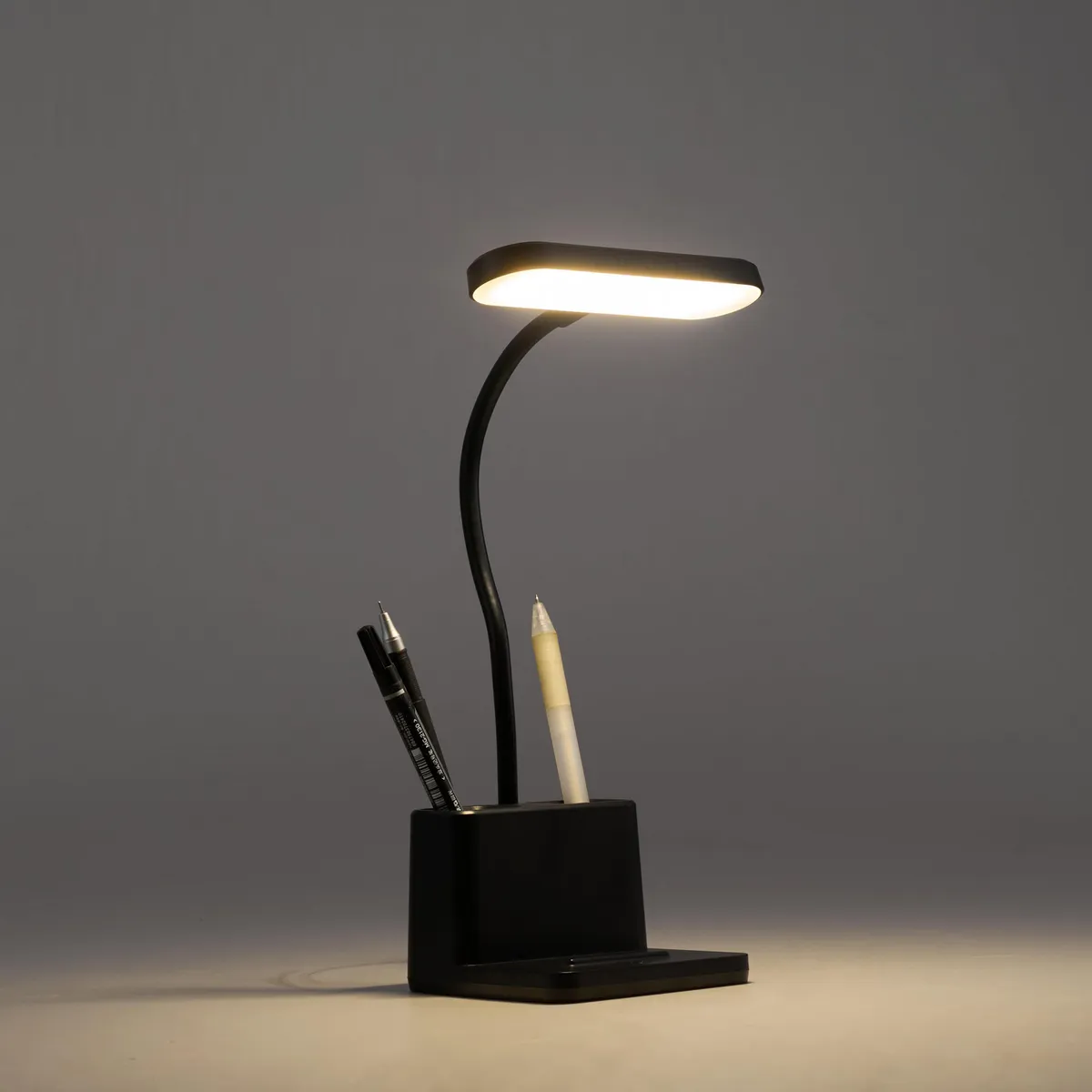 JUST HOME COLLECTION - Lámpara Escritorio Led Usb Negro 14x30 cm