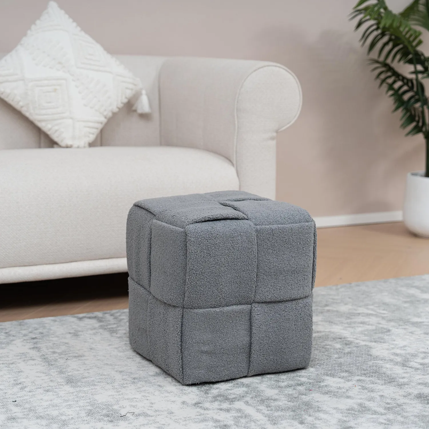 Puff Zoe 38x38x40 cm gris | Sodimac Chile