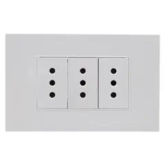 HALUX - Tomacorriente Triple Chl Cygnus Blanco 10 Unidades