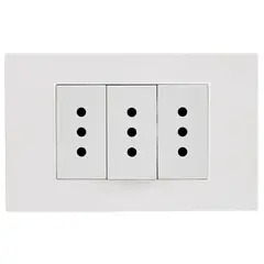 HALUX - Toma Triple Chl 10A Andromeda Wh
