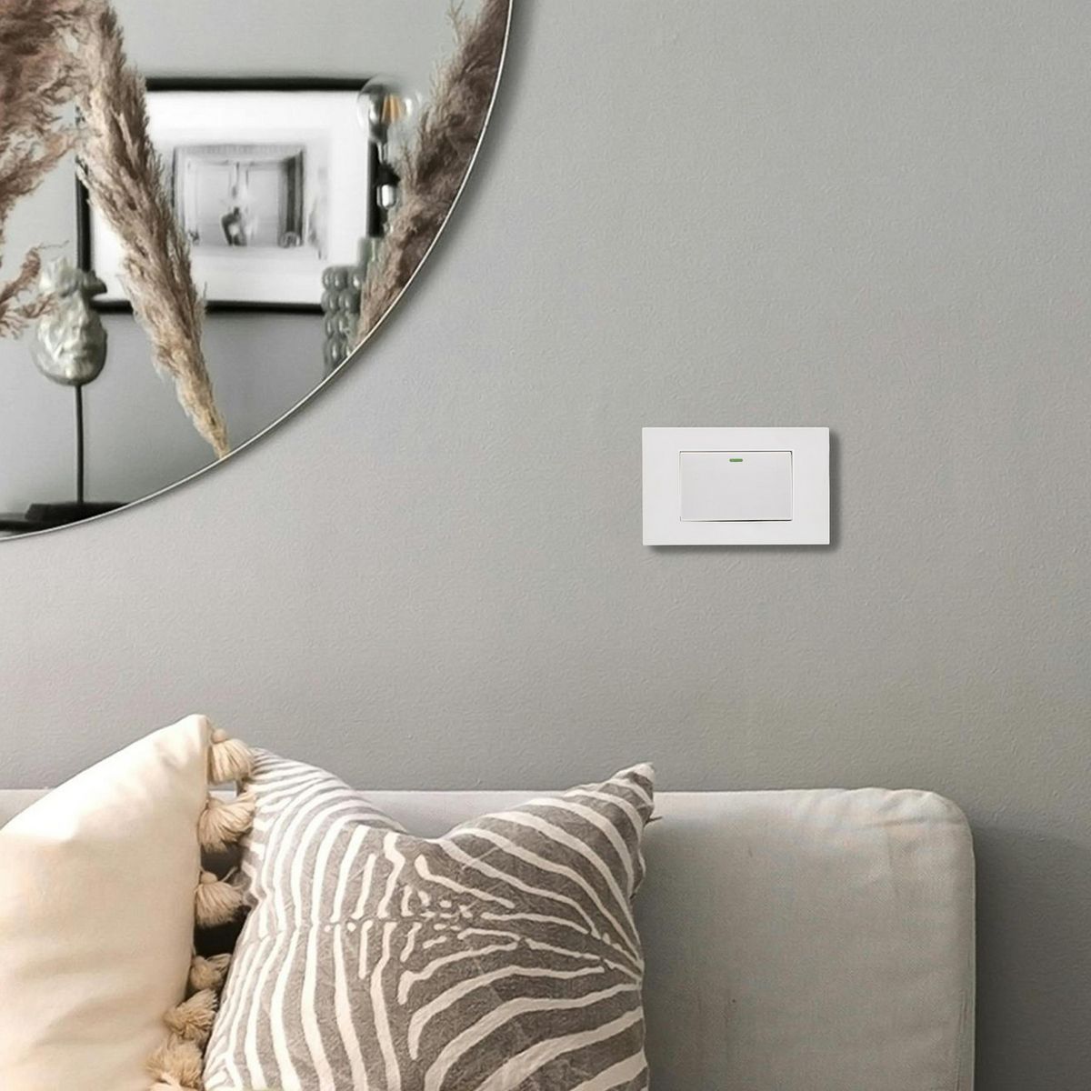 HALUX - Set Interruptor Senc+3 Tomas 10A Wh