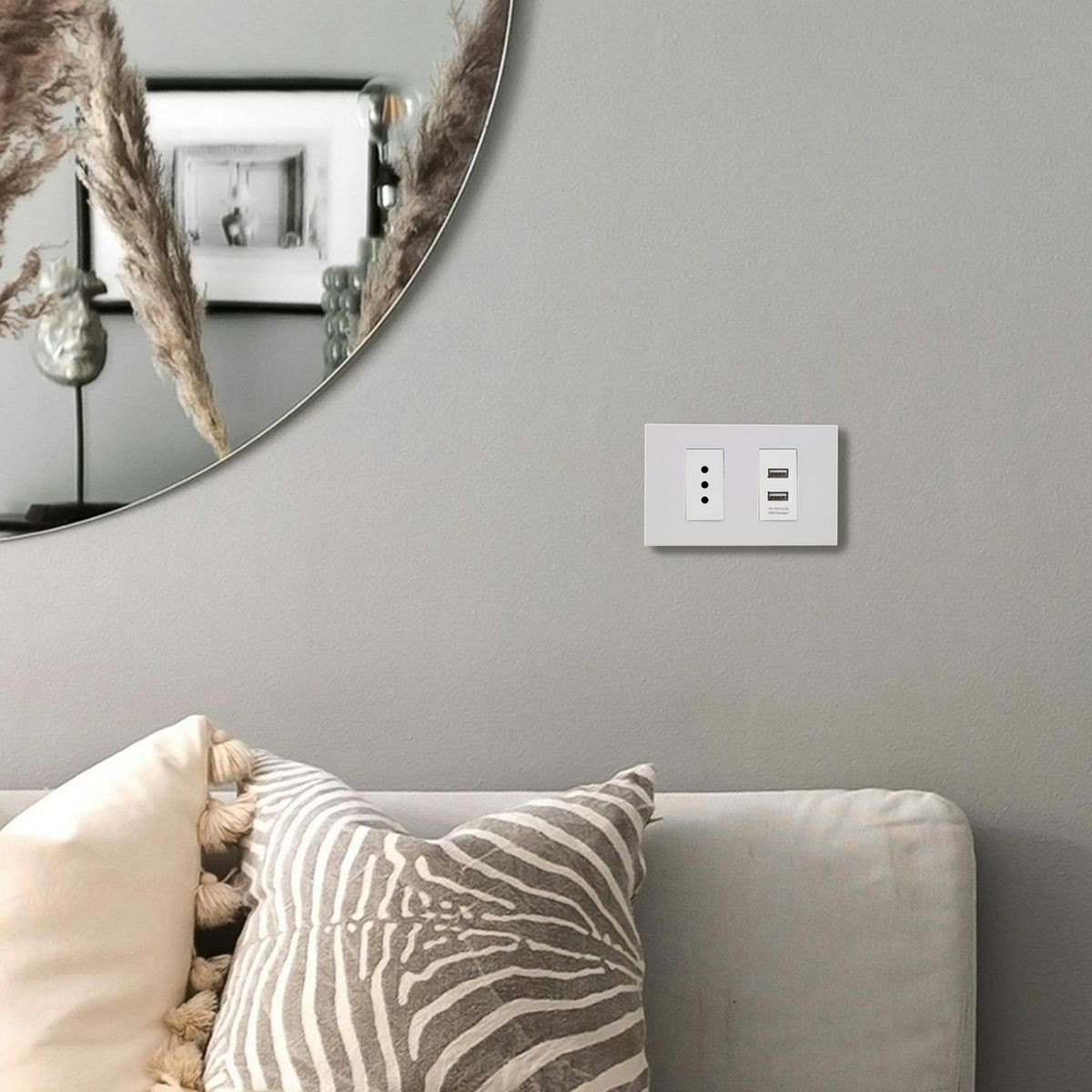 HALUX - Toma Simple 10A +2Usb-A Wh