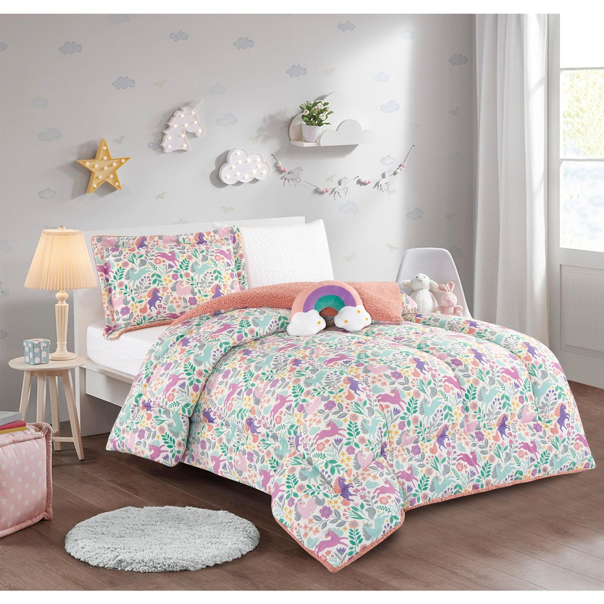JUST HOME COLLECTION - Plumón 1.5 Plazas + Sábana + Cojin Infantil