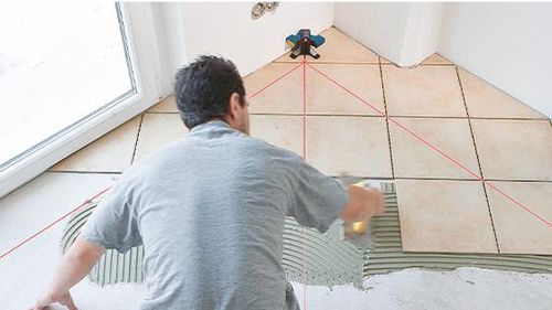 Nivel Láser de 3 Líneas para Pisos y Azulejos Bosch GTL 3