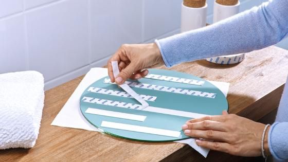 cinta para colgar en espacios húmedos;cinta de doble cara para colgar;cinta de doble cara resistente;cinta resistente para colgar;cinta para colgar espejos;cinta para colgar;cintas para colgar;cinta fuerte de doble cara;cinta ultrafuerte para colgar;colgar sobre metal;colgar en azulejos