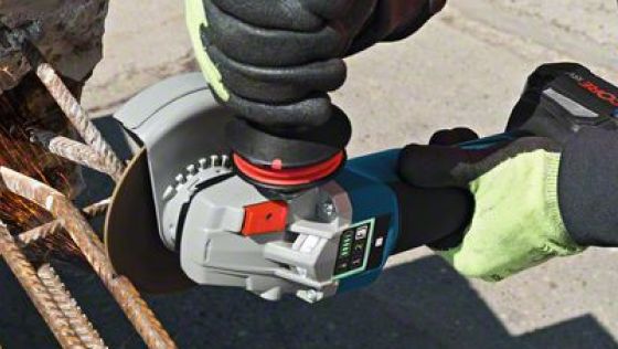 Esmeril inalámbrico Bosch GWS 18V-10 PSC 18V SB