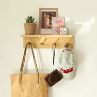 Perchero De Pared XAOHOME Con Estante Flotante De Madera Y Cuatro Ganchos