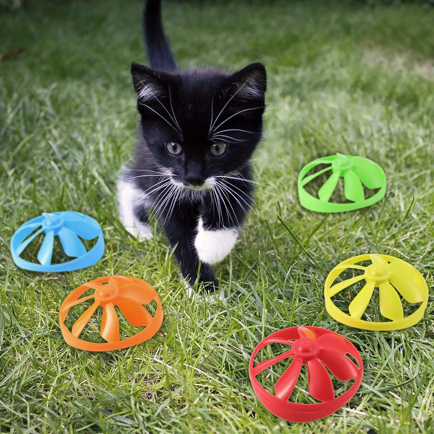Set de Juguetes Voladores para Gatos con Hélices de Colores y Diseño Temático 6