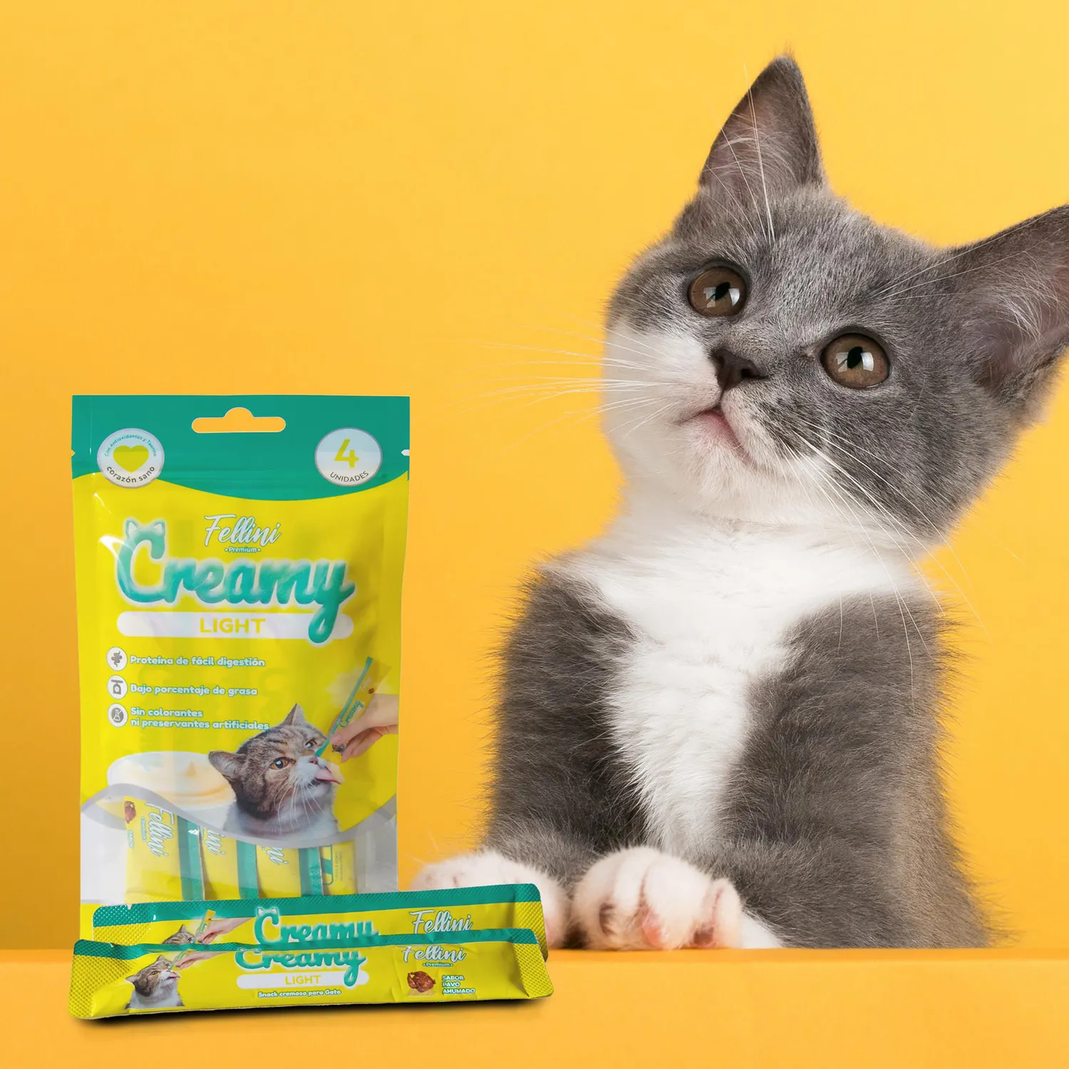 Snack Para Gato Húmedo Creamy Light X 4 Unidades 4
