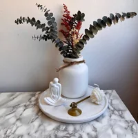 Centro Decorativo De Mesa Kenia Con Jarrón Y Flores Adornos Y Vela 6Piezas