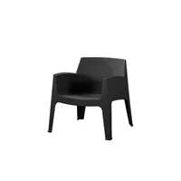 Silla Launge Coron Negro con Diseño Robusto y Minimalista