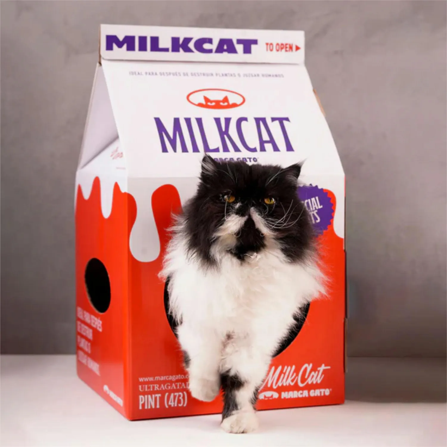 Rascador Caja de Leche Roja