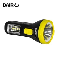 Linterna de Baterías Con Doble Iluminacion 40 Mt