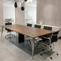 Mesa de Juntas Vla Oscura