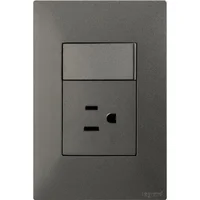 Toma P/T + Interruptor Sencillo Clickme Olivo