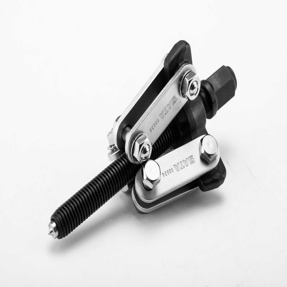 Extractor Tres Patas 4 Pulgadas Sata - Homecenter.com.co
