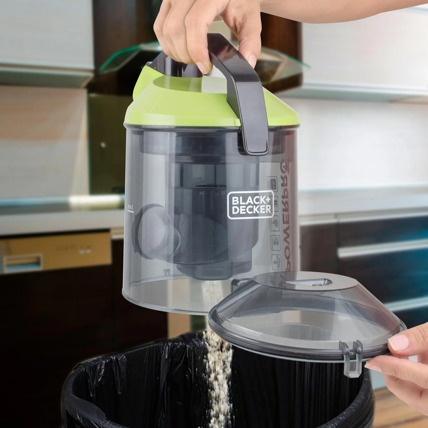 Aspiradora BLACK+DECKER  Power Pro con Succión Continua y Filtro Lavable de 2.5 Litros VCBD8530 3
