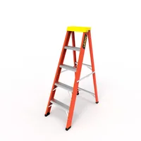 Escalera 1.54 m 5 P Tijera en Fibra de Vidrio 300 lb Horn