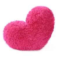 Cojín Decorativo Peludo Corazón Fucsia
