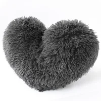 Cojín Decorativo Peludo Corazón Gris Oscuro